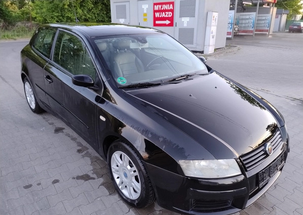 Fiat Stilo cena 7200 przebieg: 126000, rok produkcji 2012 z Tarczyn małe 137